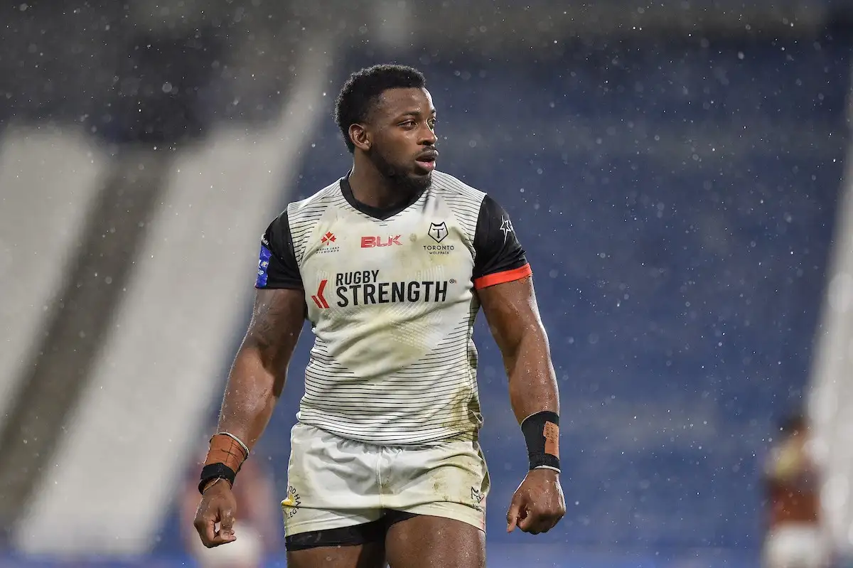 Featherstone announce Gadwin Springer signing