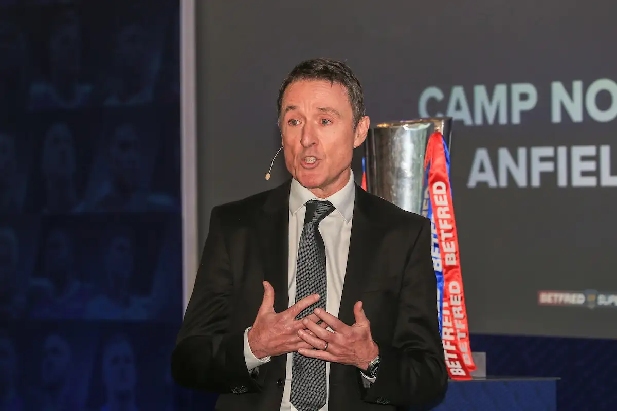Robert Elstone to leave role as Super League boss