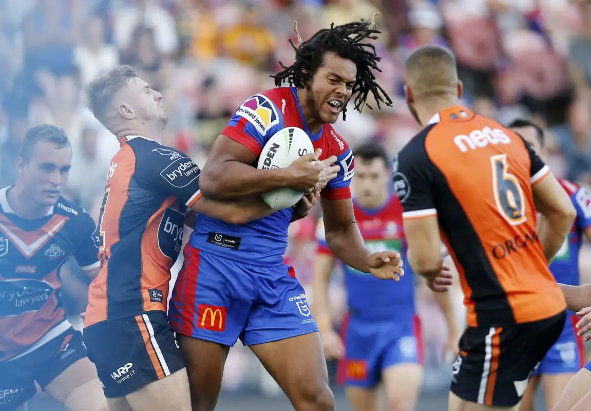 Brits Down Under: Young scores, Bailey Hodgson impresses & Farnworth’s strong year continues