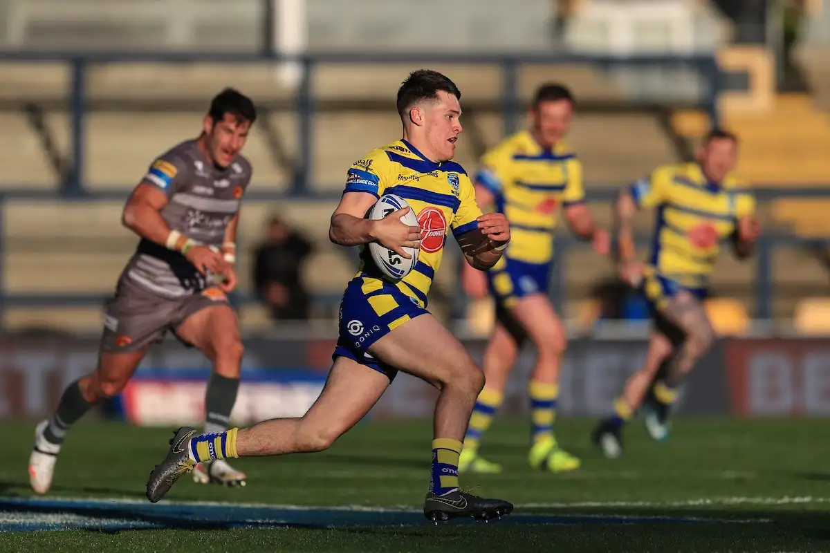 Warrington tie down six youngsters to new deals