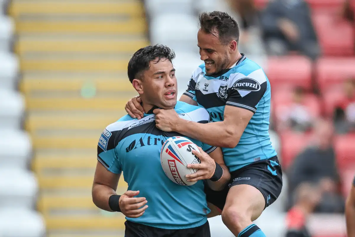 Andre Savelio signs two-year deal at Hull FC