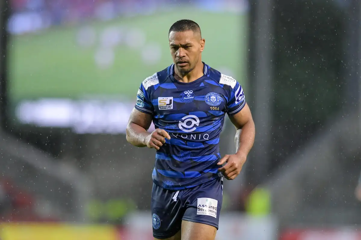 Willie Isa issues apology after being given four-match ban
