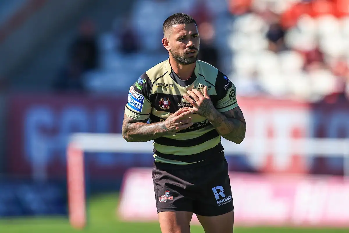 Leigh confirm player-swap deals with Huddersfield