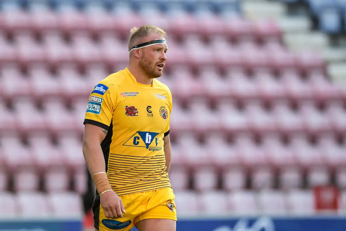 Oliver Holmes bids farewell to Castleford after playing last match for hometown club