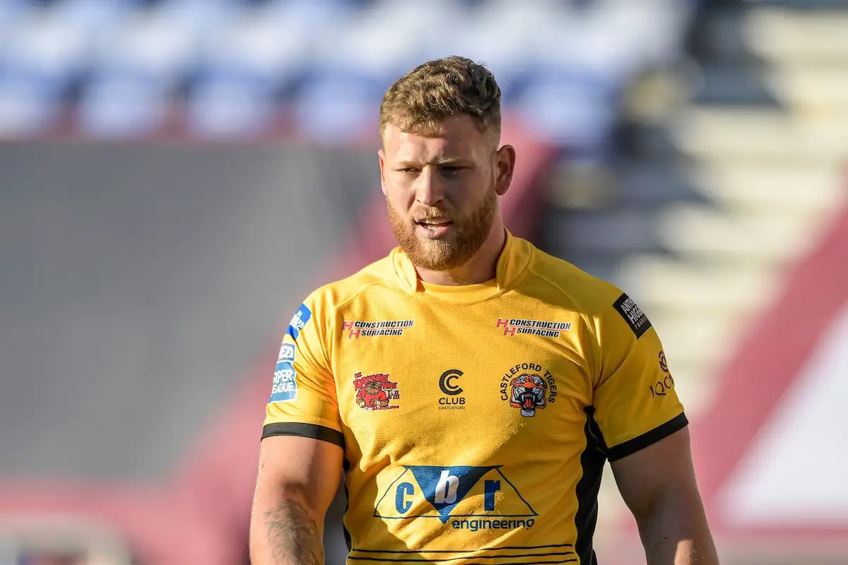 Lewis Bienek in action for Castleford