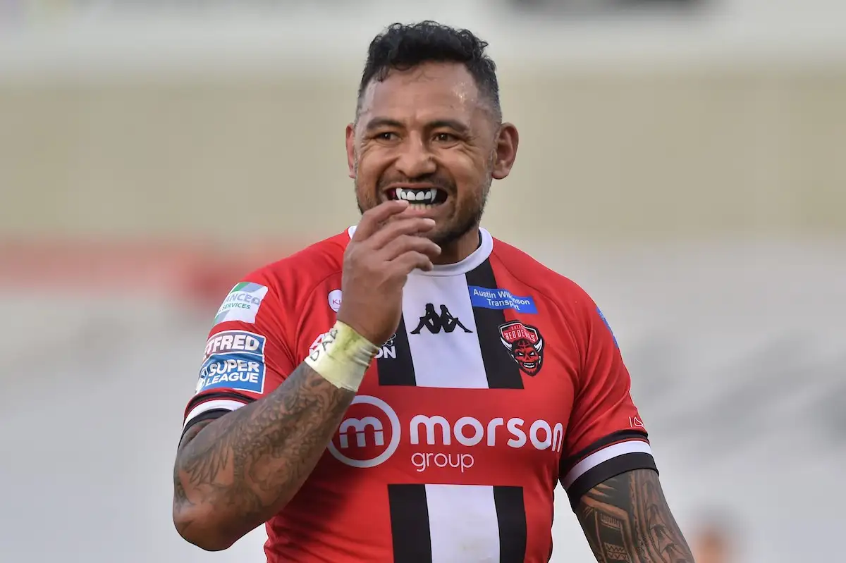 Krisnan Inu set to leave Salford after posting farewell message