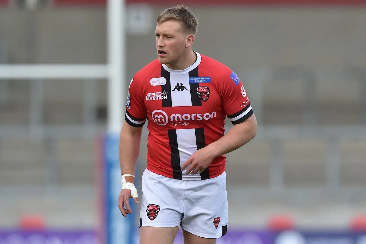 James Greenwood commits to Salford