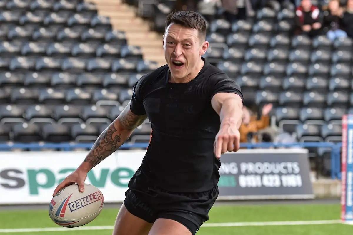 Deon Cross celebrates for Widnes Vikings