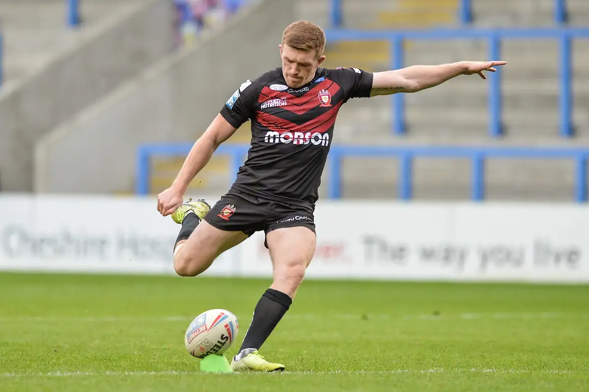 Ed Chamberlain in action for Salford