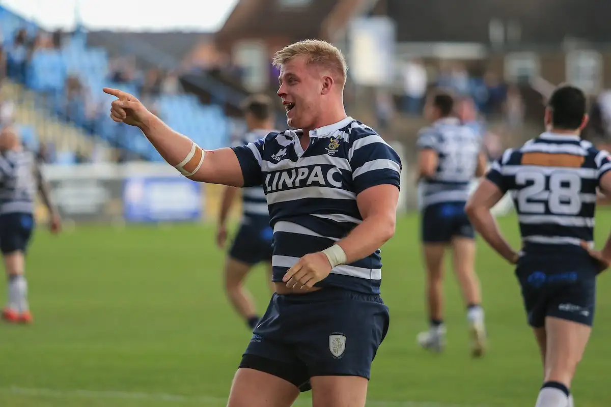 Jack Bussey wants to help Featherstone win promotion to Super League