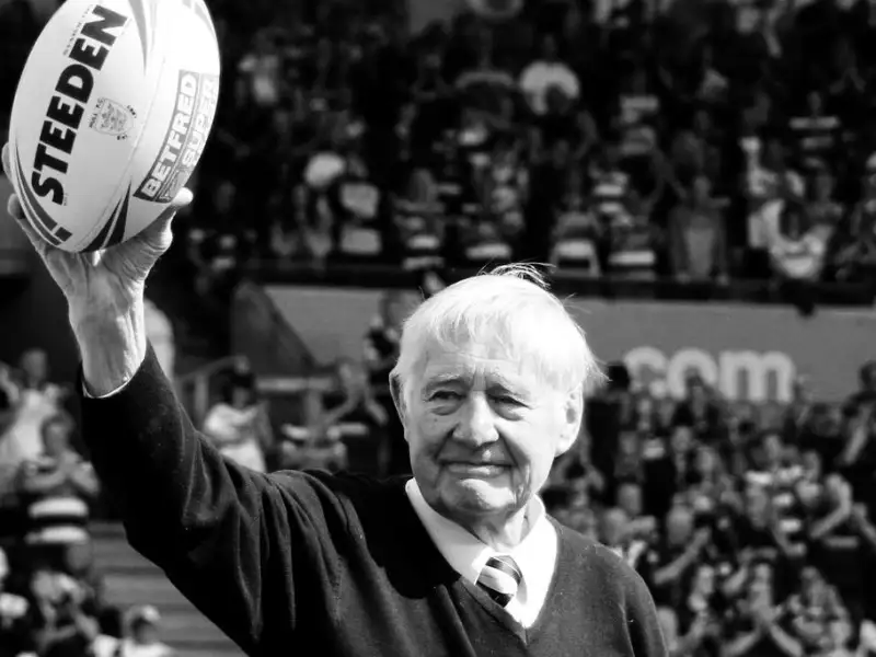 Hull legend Johnny Whiteley MBE has died aged 91