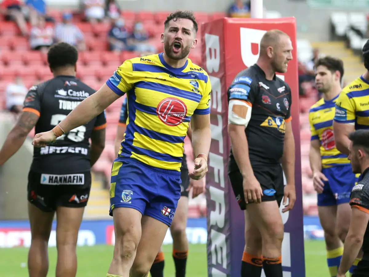 Warrington v Castleford: Toby King and Jack Hughes return for Warrington & Danny Richardson missing