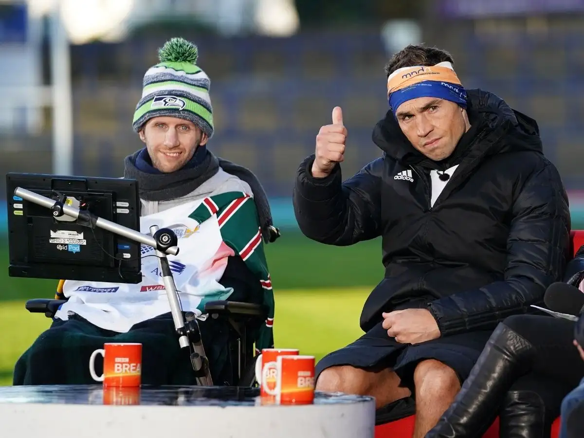 Kevin Sinfield honours Rob Burrow with brand new Leeds Marathon