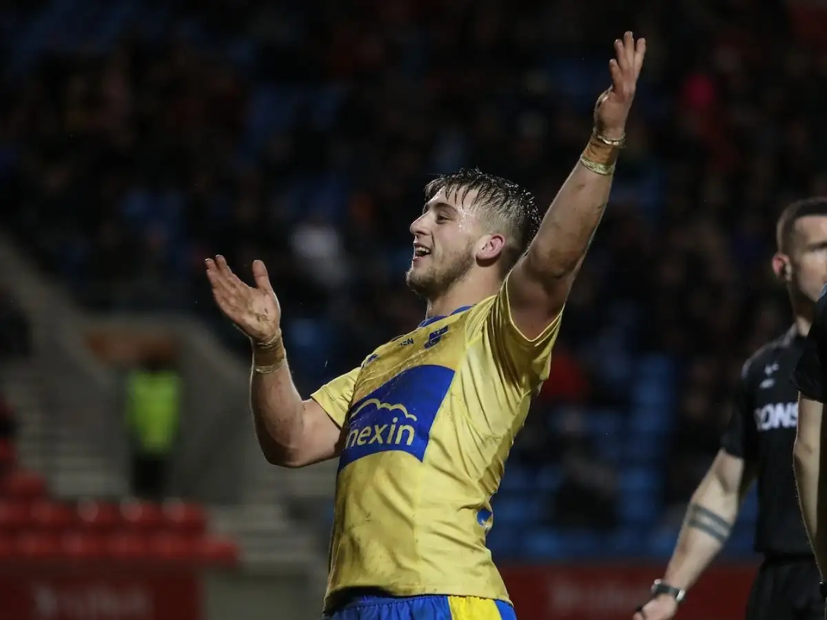 Hull KR coach Tony Smith hails Mikey Lewis after influential two-try display