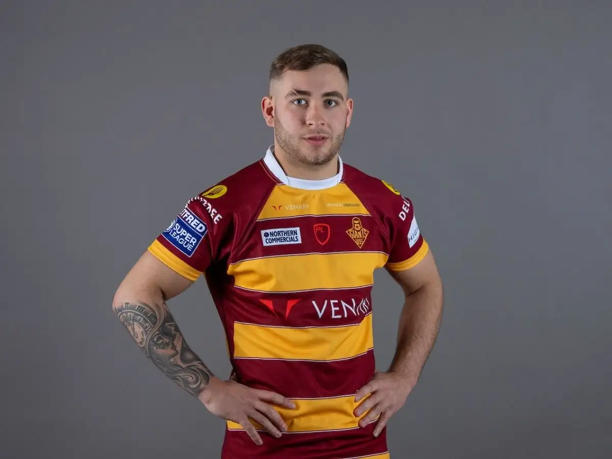 George Roby: Huddersfield hooker loaned to Championship club