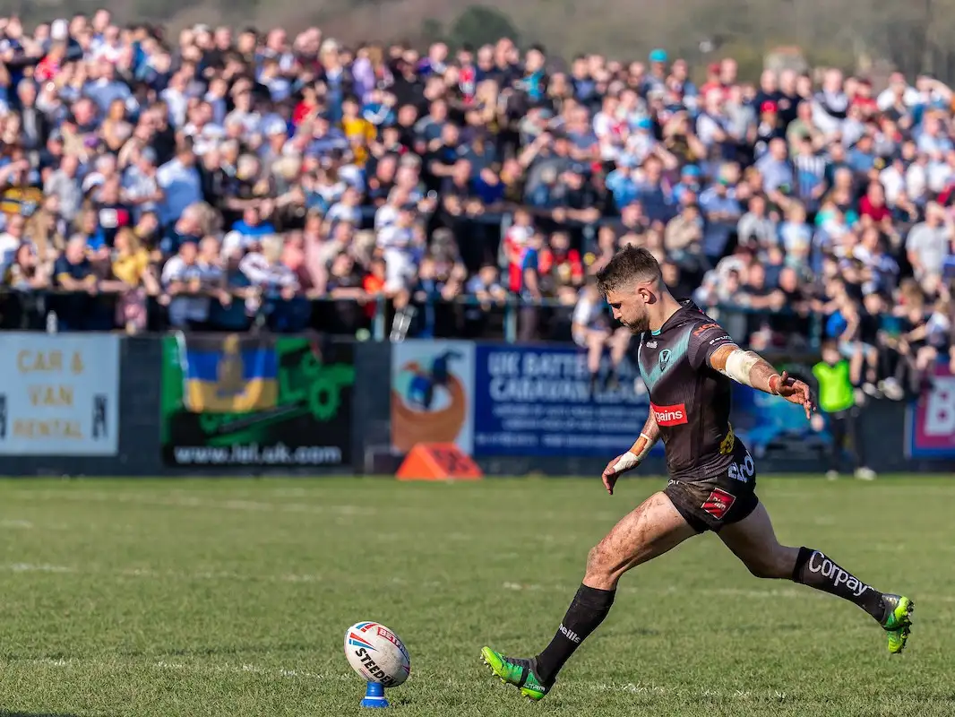 Whitehaven crowd against St Helens