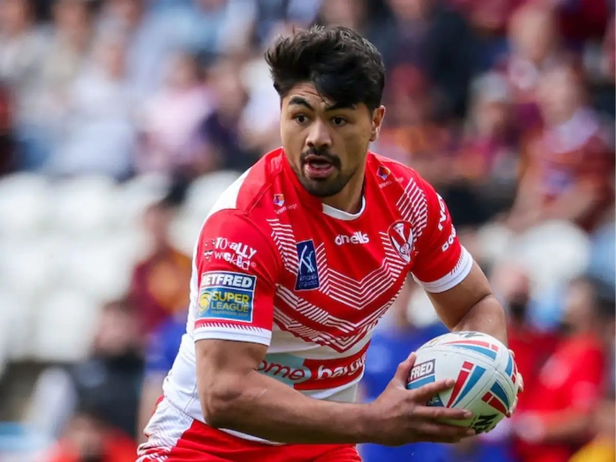 St Helens forward James Bell makes return to Leigh