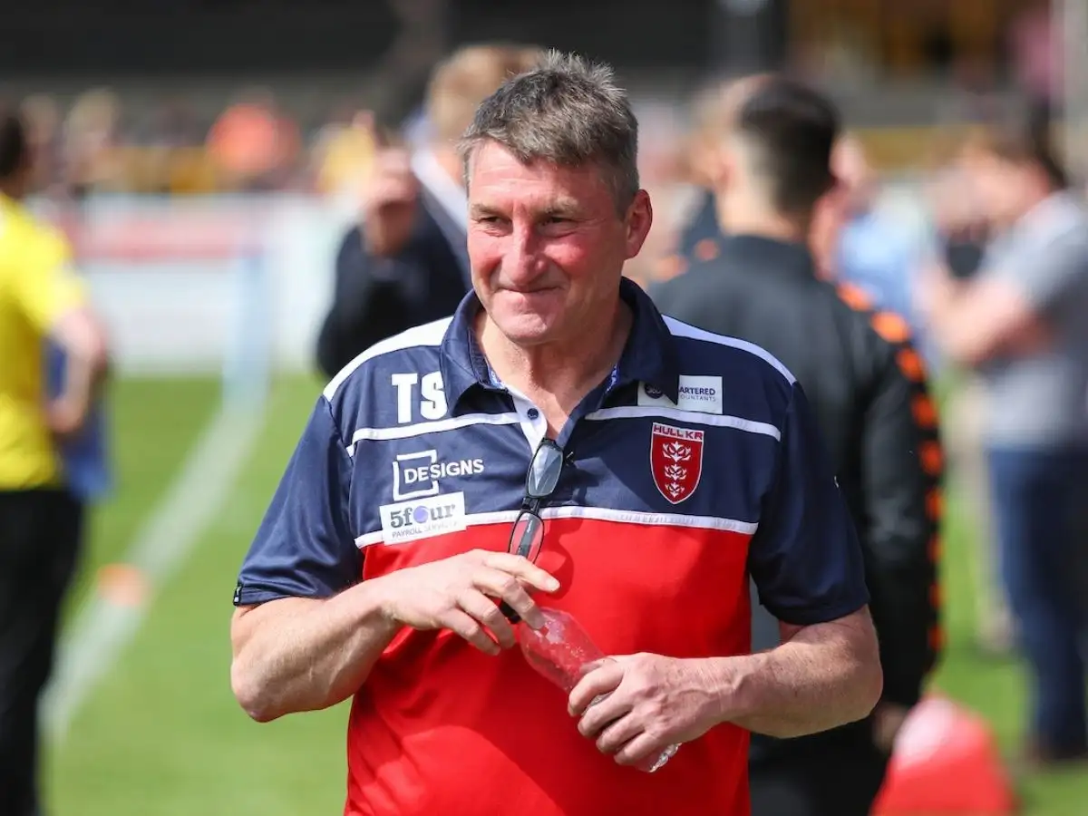 Departing Hull KR coach Tony Smith insists players are still playing for him