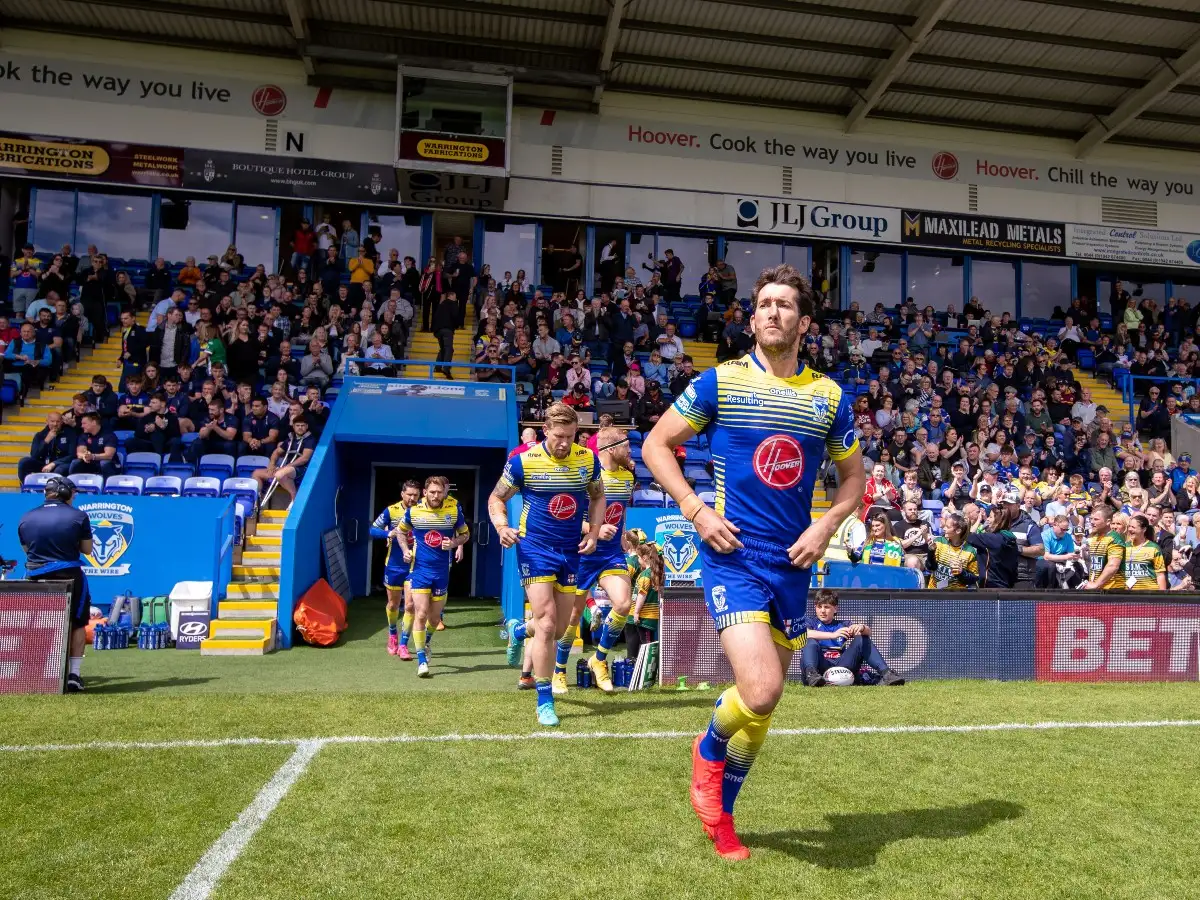 Warrington players warned: Leave the toys in the pram and show you care