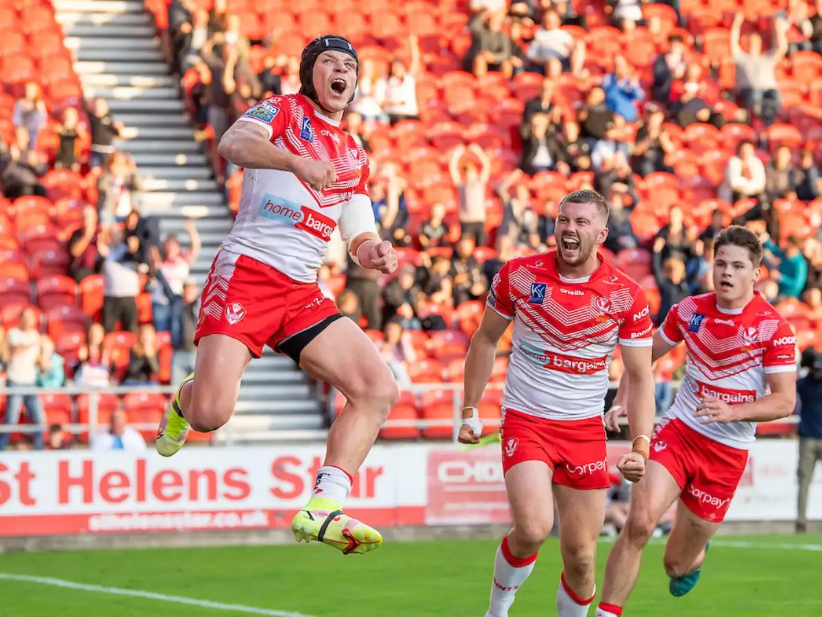 St Helens 25-0 Huddersfield: 12-man Saints see off Giants