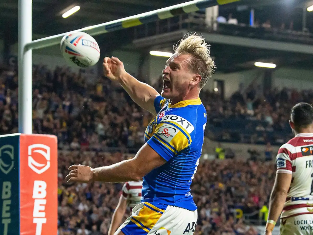 RL Today: Dwyer to Hull, Gildart scores FIVE & World Cup ticket sales