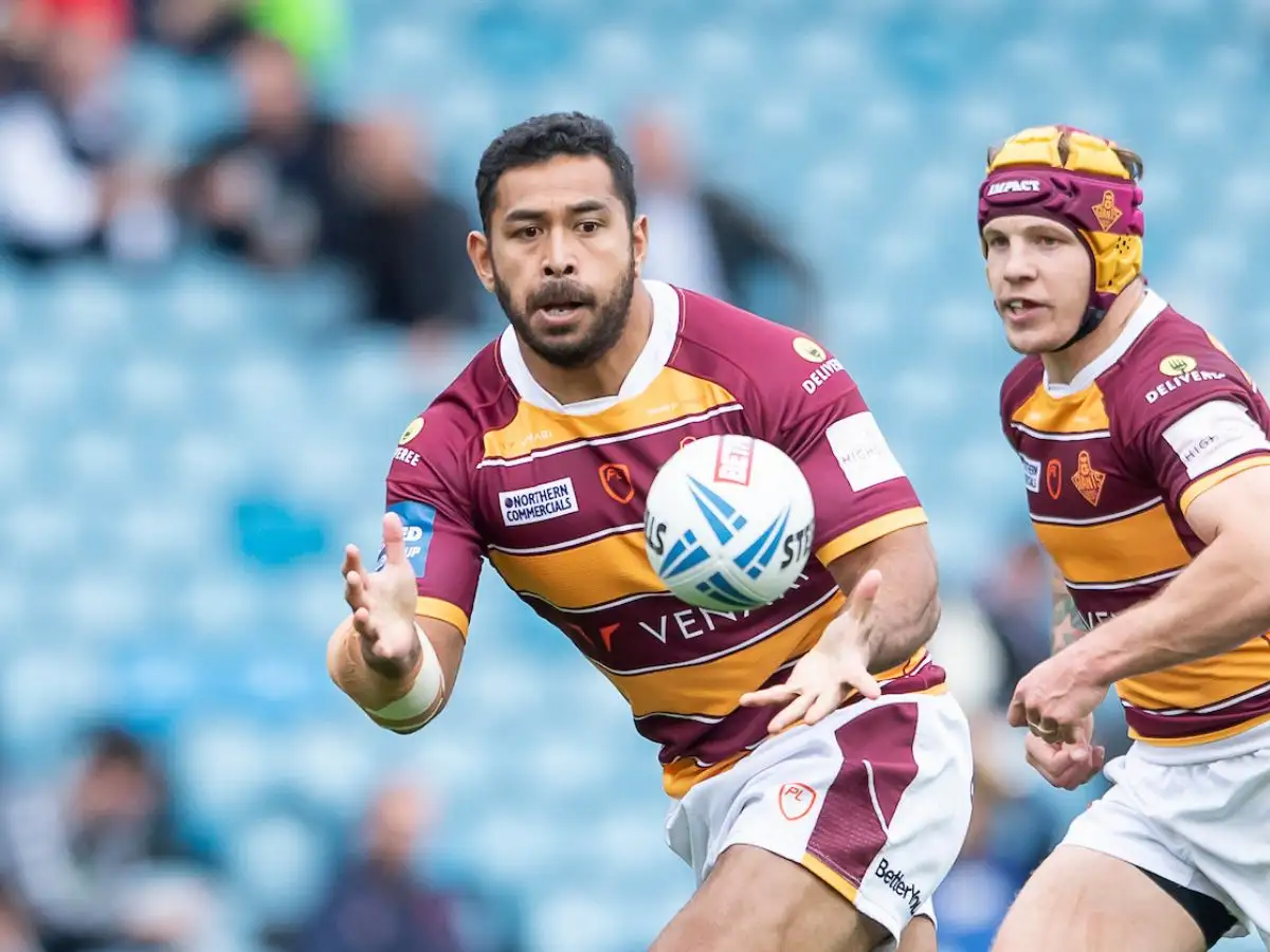 Sebastine Ikahihifo targets trophies after signing new Huddersfield deal