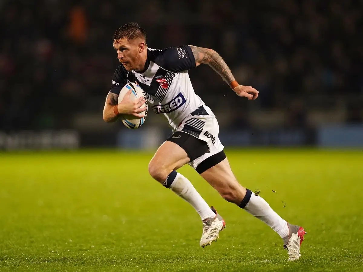England can do “something special” says Marc Sneyd as half-back fights for starting spot