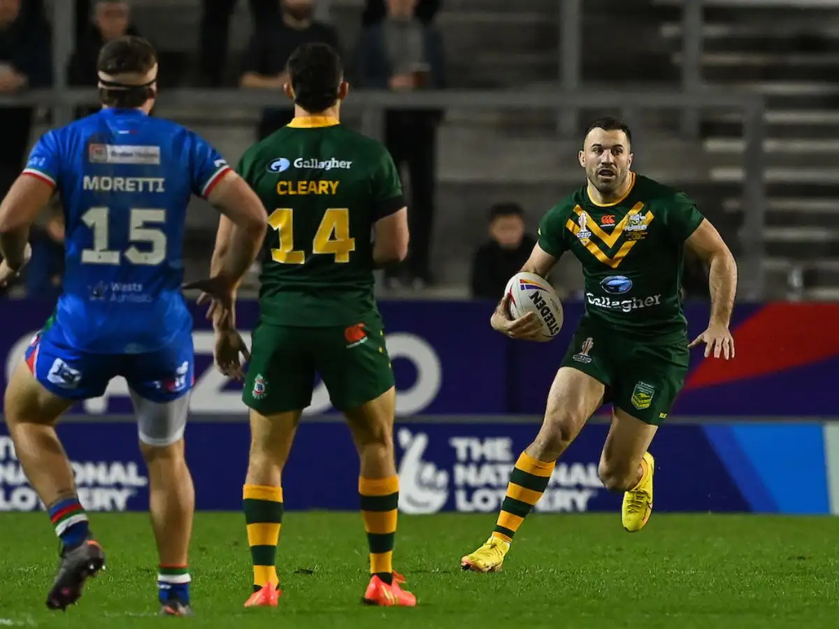 Australia 66-6 Italy: Kangaroos in quarter-finals after flying through groups