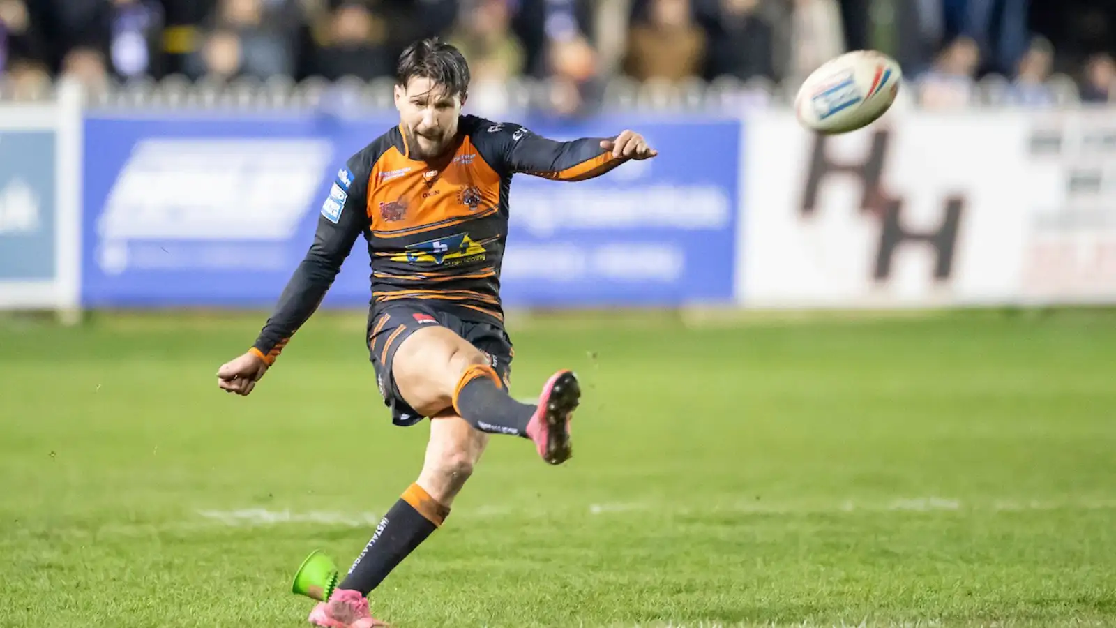 Gareth Widdop absence explained by Castleford coach