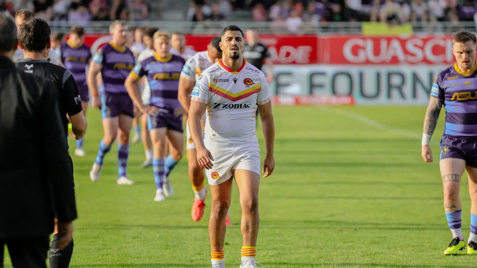 Hull KR sign ‘powerful’ Super League winger with Ryan Hall set for surgery 