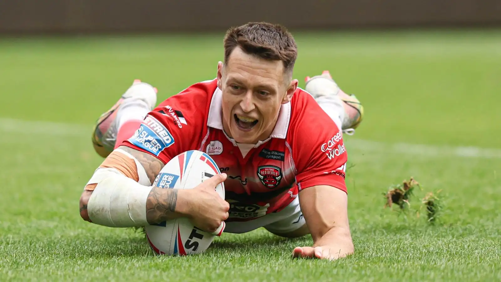 Salford Red Devils star the ‘ultimate professional’ who is ‘always willing to get better’
