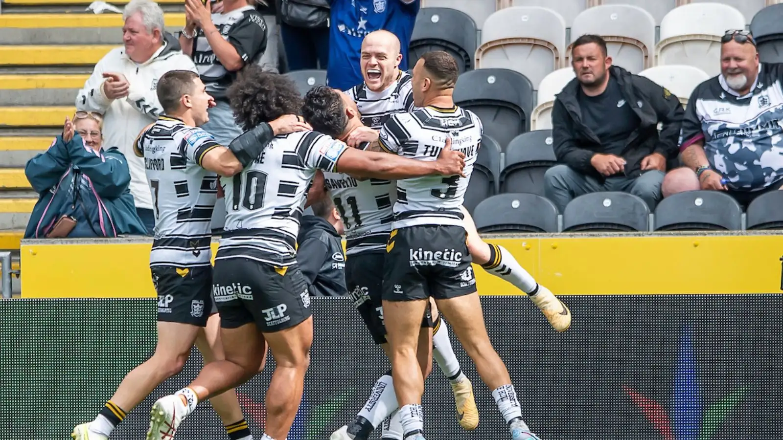 Hull FC confirm four fresh departures with 11 players to leave at end of year; Club stalwart to play on in 2024