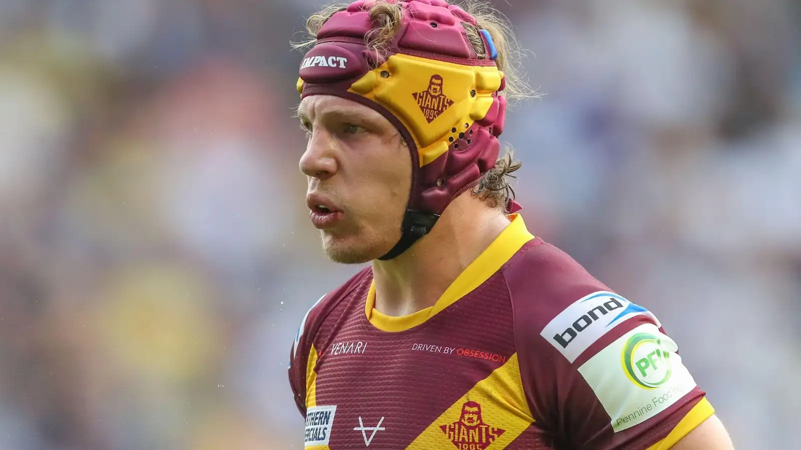 Theo Fages in action for Huddersfield Giants.