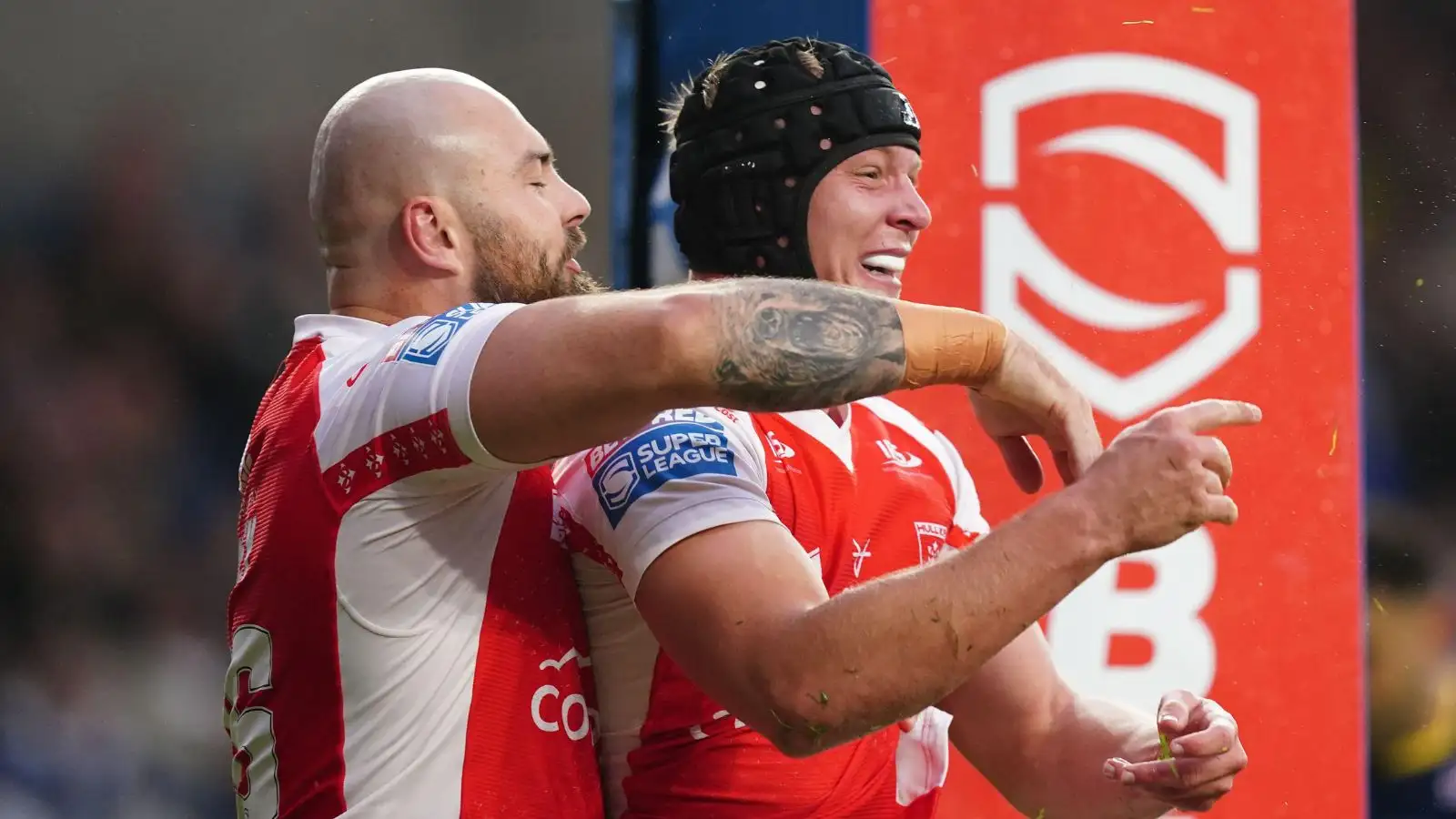 WATCH: Brad Schneider scores on Super League debut for Hull KR