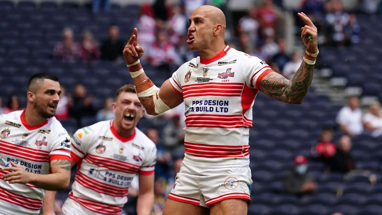 Blake Ferguson scores a try for Leigh during the 2022 1895 Cup Final at the Tottenham Hotspur Stadium against Featherstone. Photo by PA Images / Alamy Stock Photo.