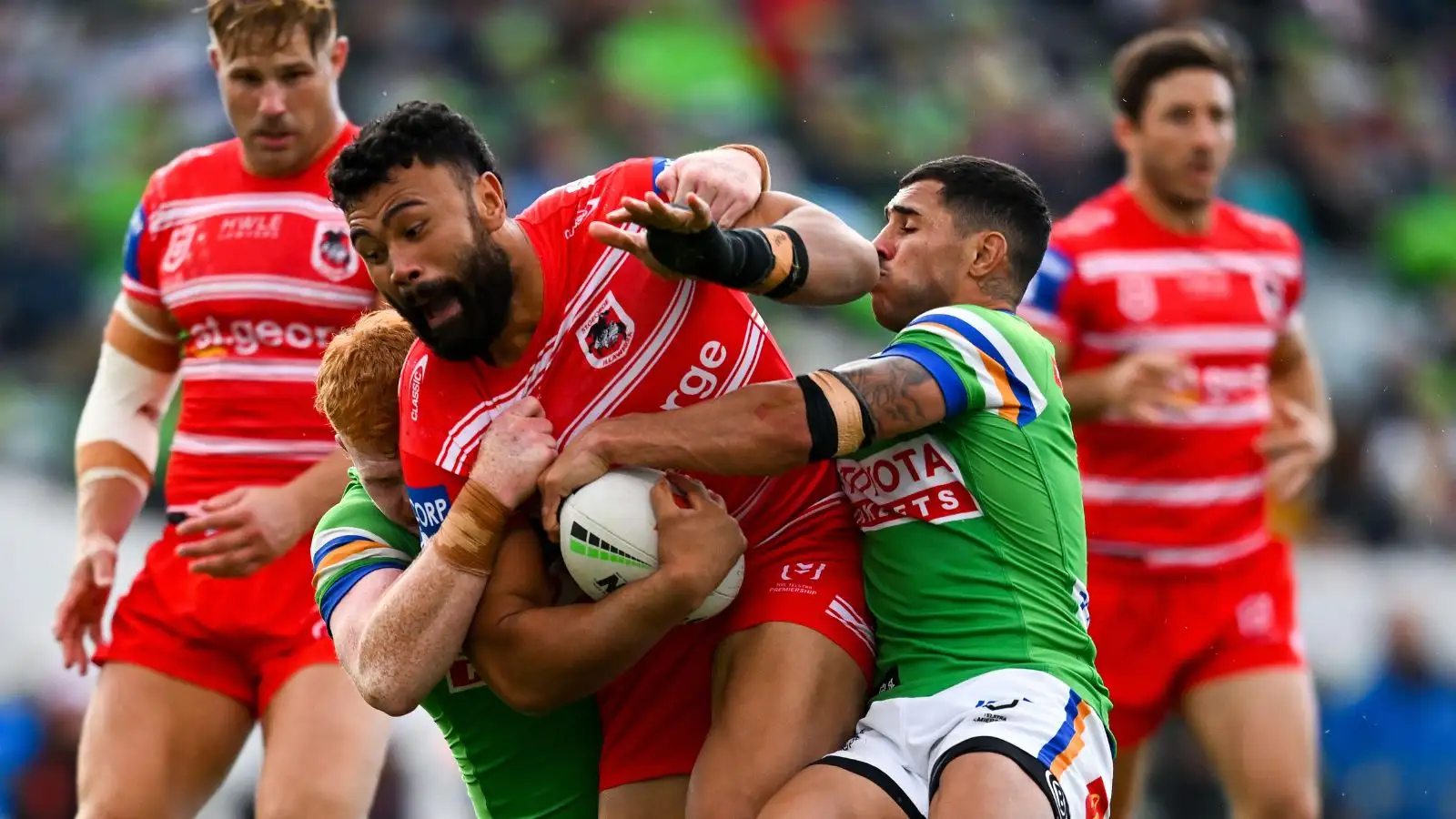 St George Illawarra Dragons release international forward, previous links with Super League move