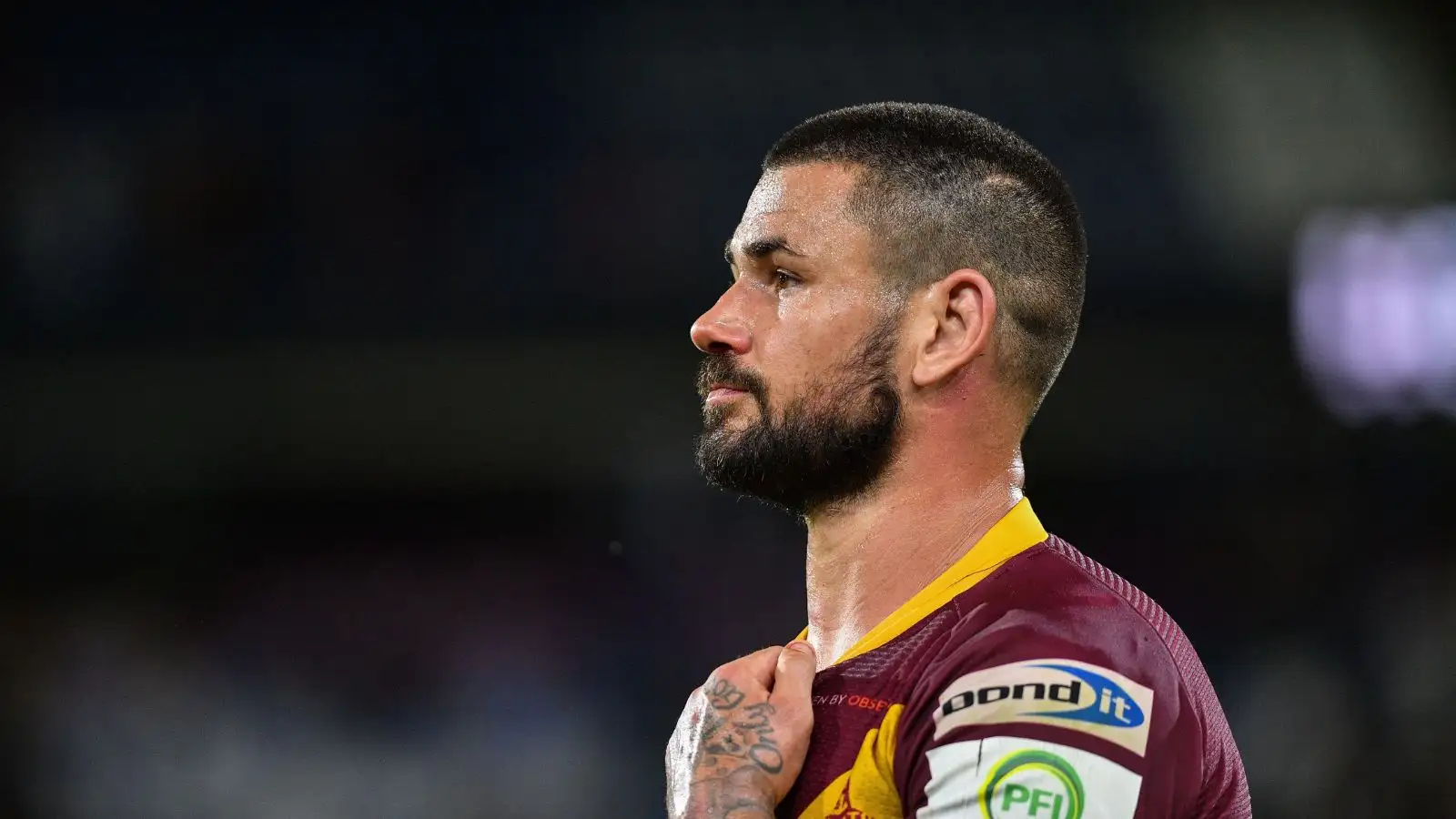 Nathan Peats announces surprise retirement, opening quota spot for NRL half-back at Huddersfield Giants