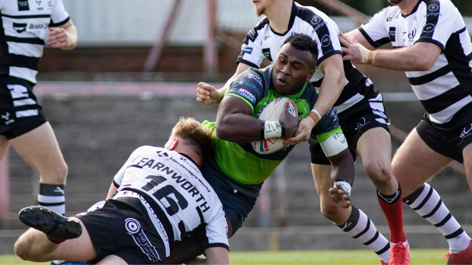 Oldham swoop for Widnes Vikings forward as Ireland international signs new deal with Roughyeds