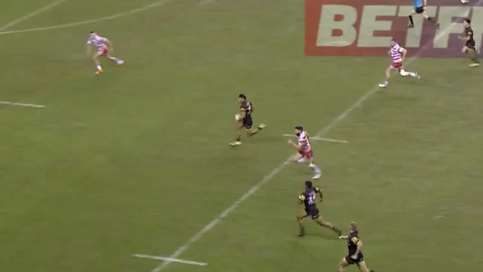 Breaking down Wigan Warriors fullback Jai Field’s ‘world-class’ try-saving tackle