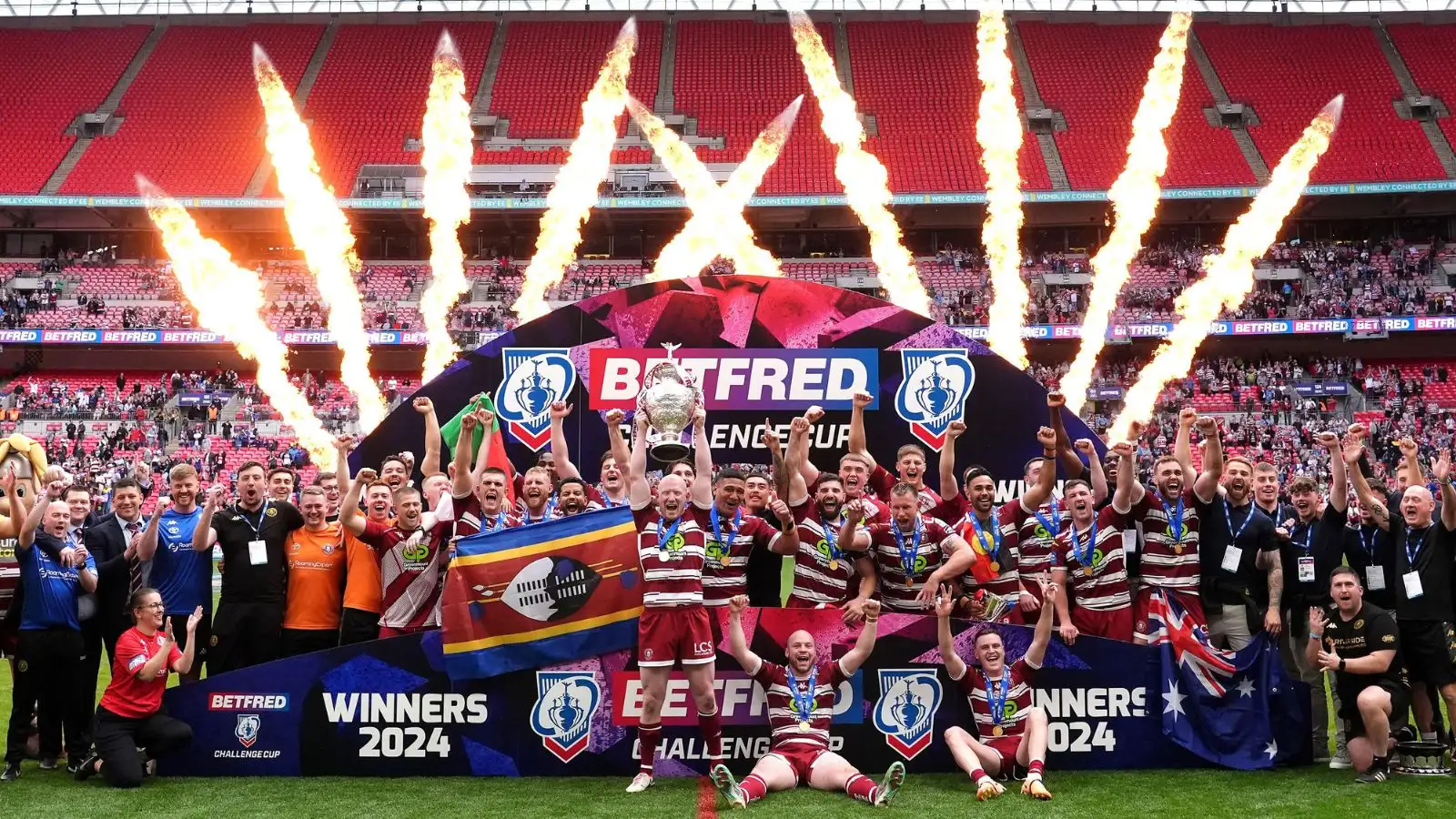 Wigan Warriors' 2024 Challenge Cup lift