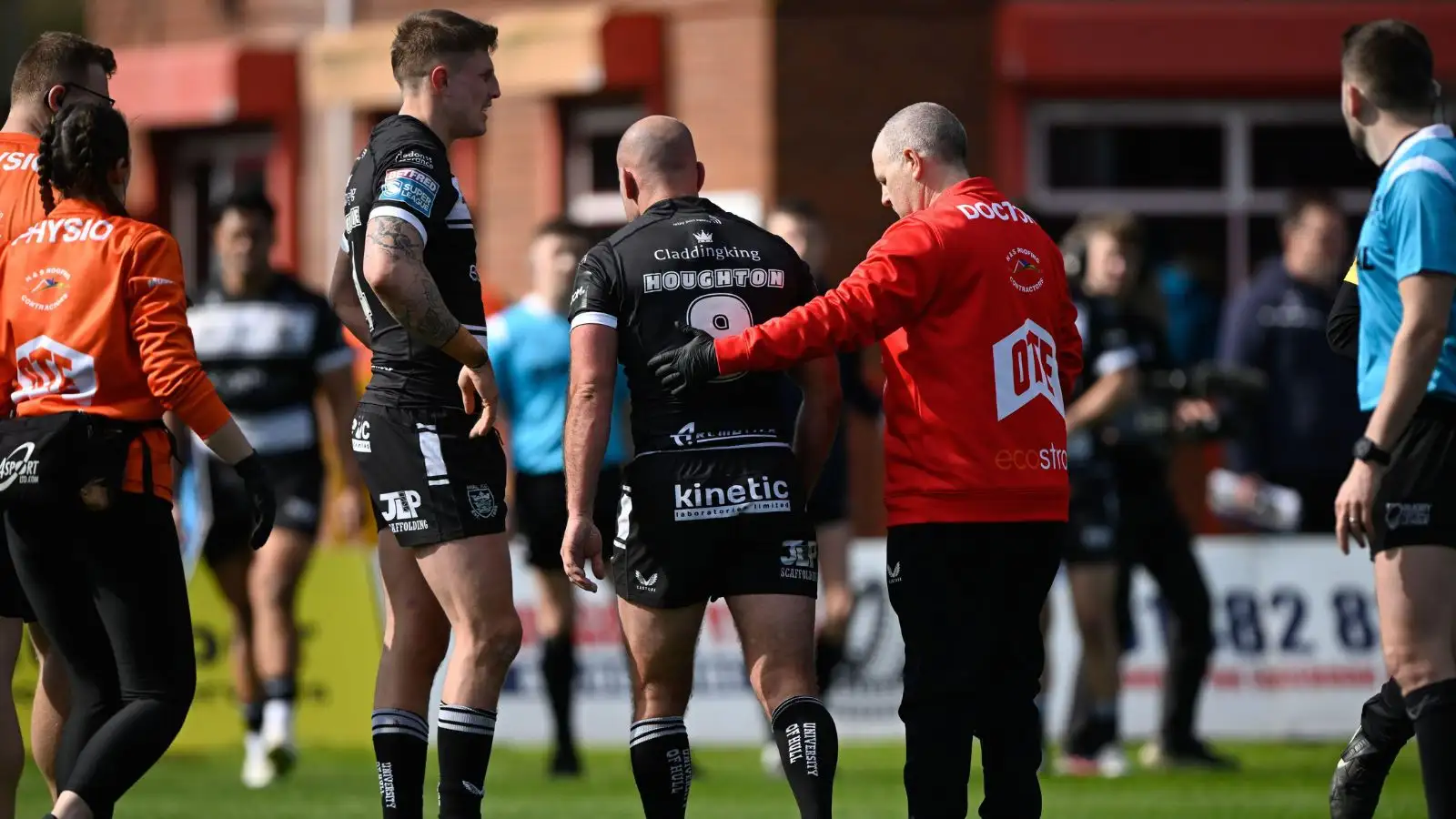 Hull FC suffer injury blow during Salford Red Devils clash