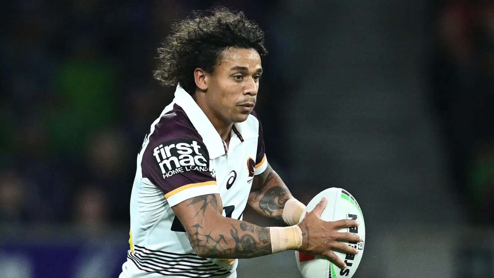 Hull FC and St Helens in battle for Brisbane Broncos star