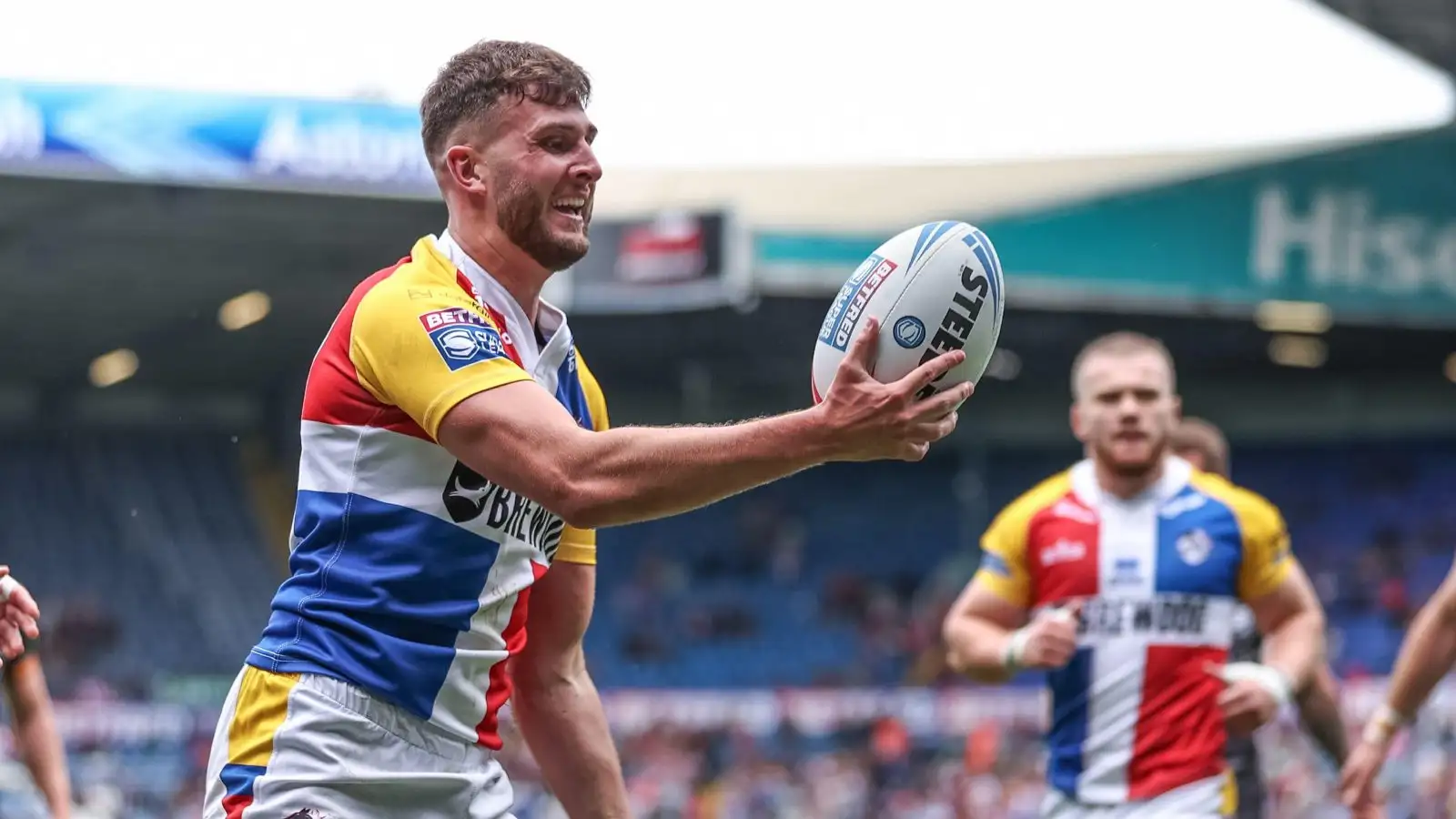 Wakefield Trinity snap up ‘outstanding’ full-back for 2025 with contract length revealed