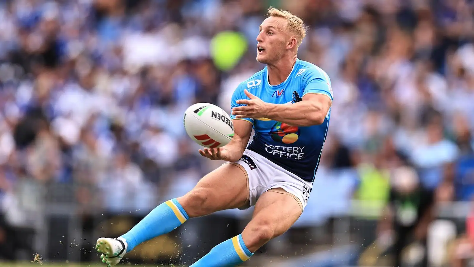 Gold Coast Titans half-back offered to Super League clubs as high-profile transfer option