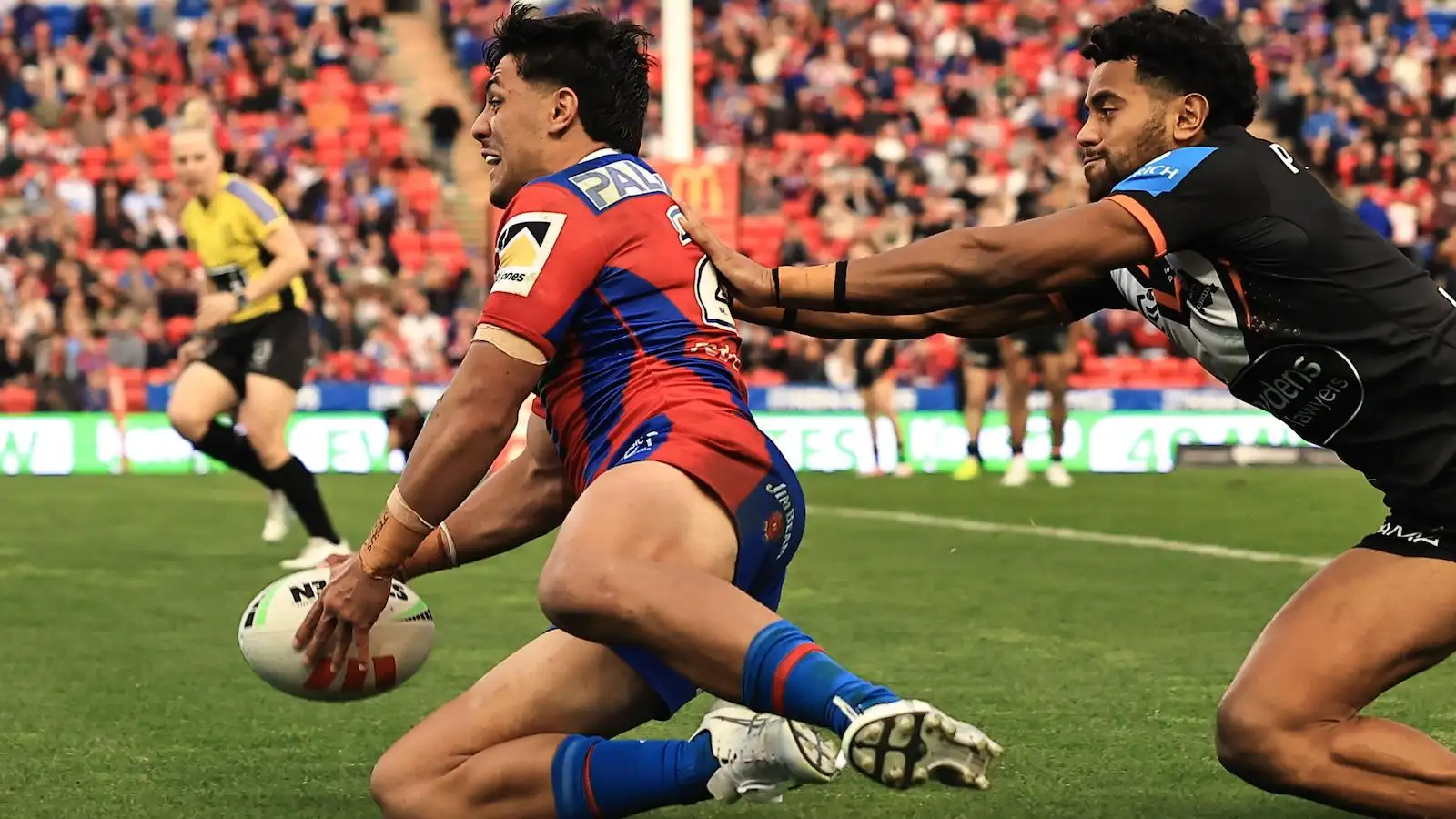 Newcastle Knights winger ‘bound’ for Super League with NRL exit likely