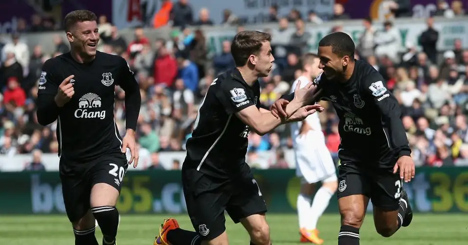 Swansea City v Everton team news & stats