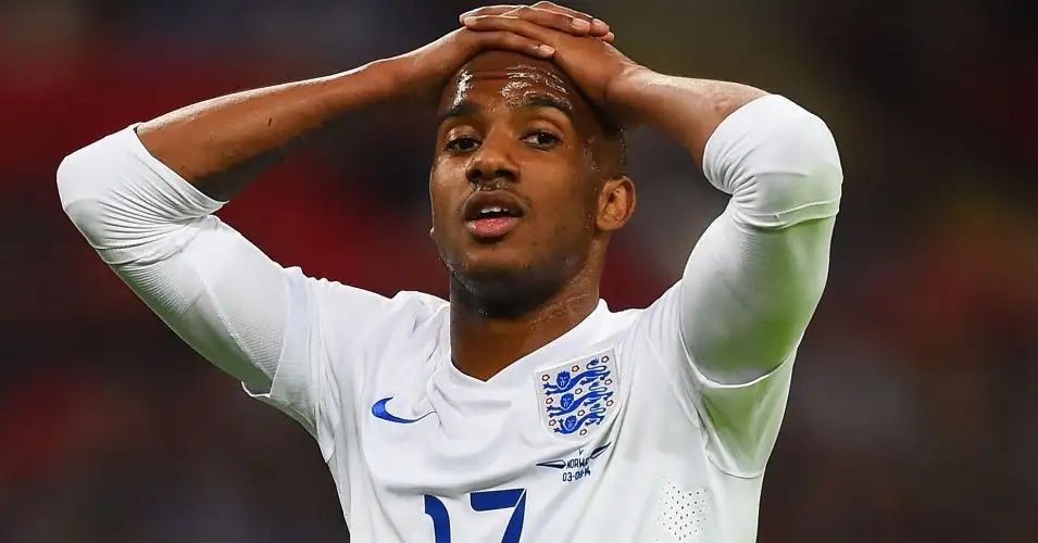 Delph expected to miss six weeks for Man City