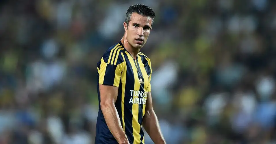 Van Persie ‘unhappy’ after being benched by Fener