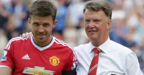 Carrick back at Arsenal, LVG praises Young