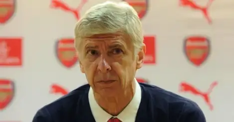 Wenger praises ‘solidarity’, says life must go on